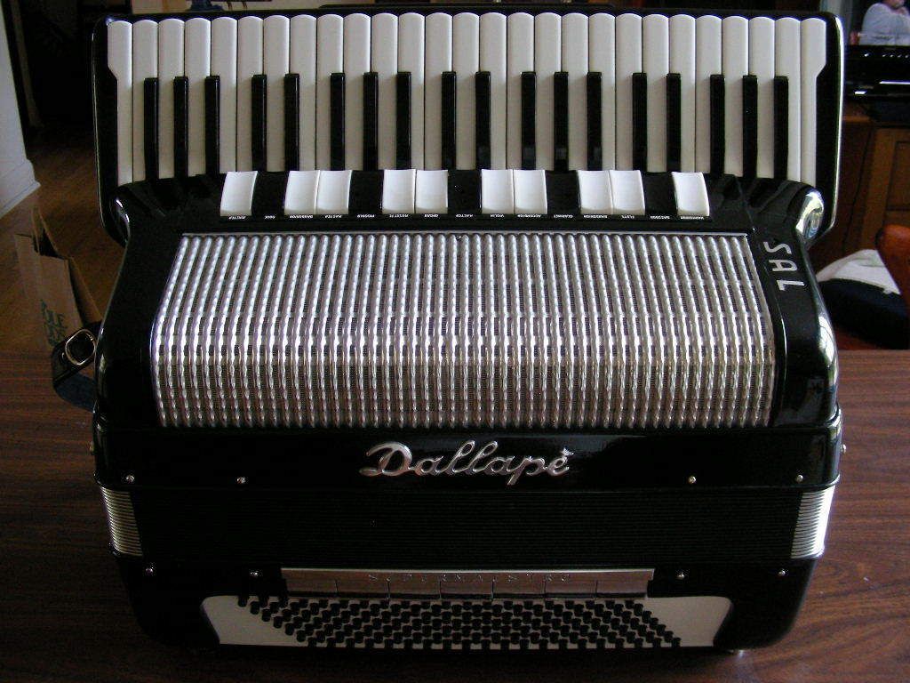 Dallape Accordion Supermaestro Custom Made