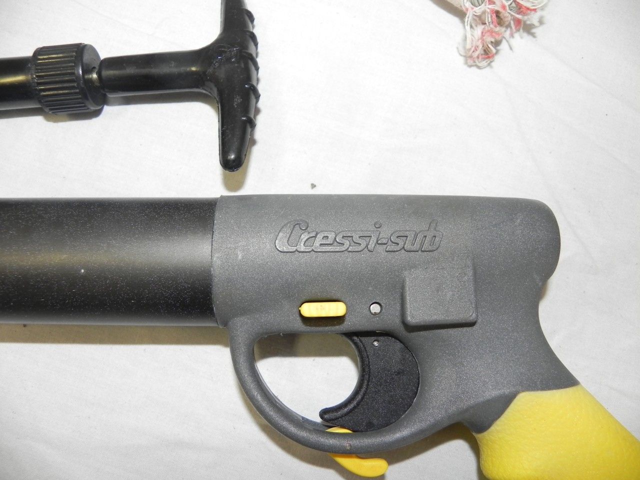 17 Cressi Sub Pneumatic Scuba Diving Spear Gun