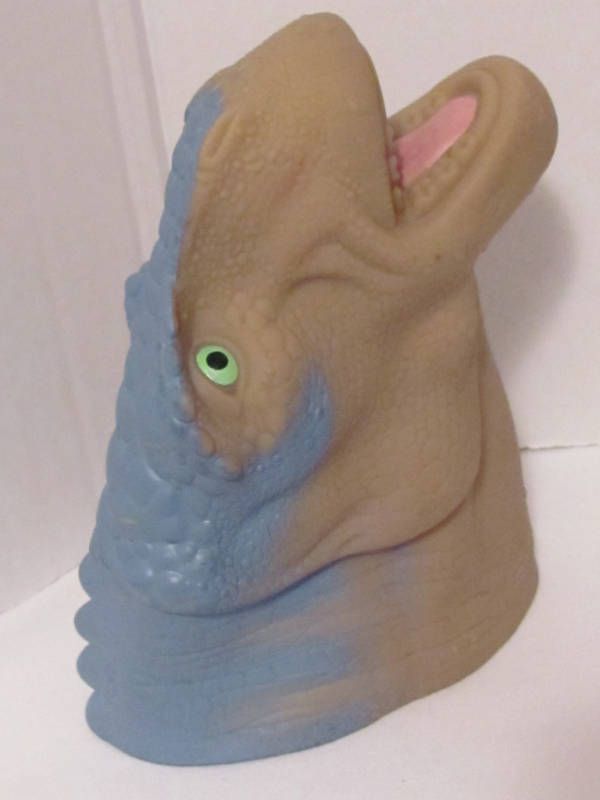 2000 Disney mcd Dinosaur Hand Puppet Aladar Iguanodon