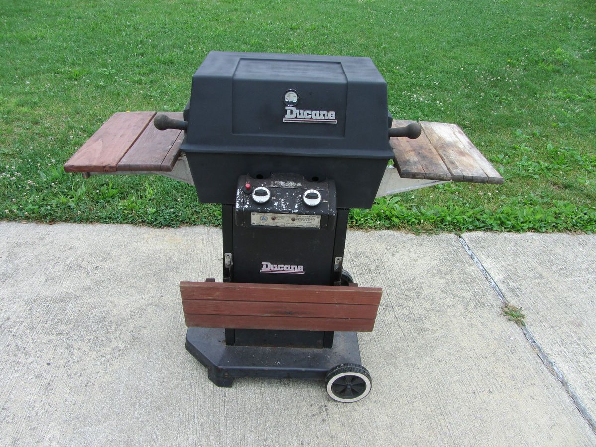  Ducane Gas Grill Propane LPG