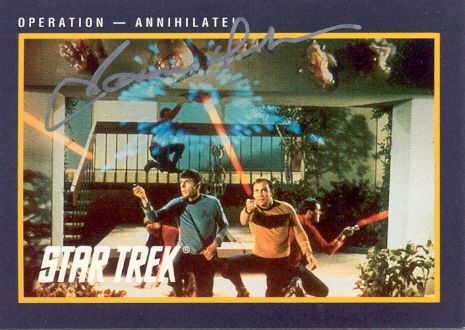 james_doohan_star_trek_card_shooting_ray_gun