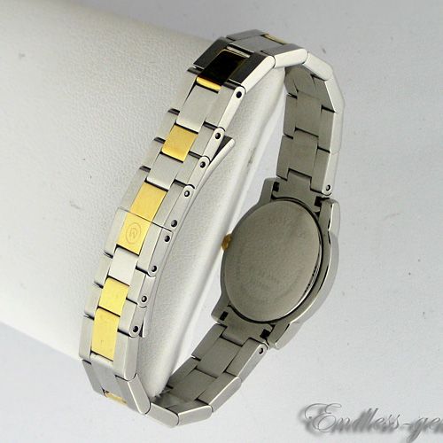 MOVADO LADIES TWO TONE BLACK FACE STAINLESS STEEL WATCH SMALL 6