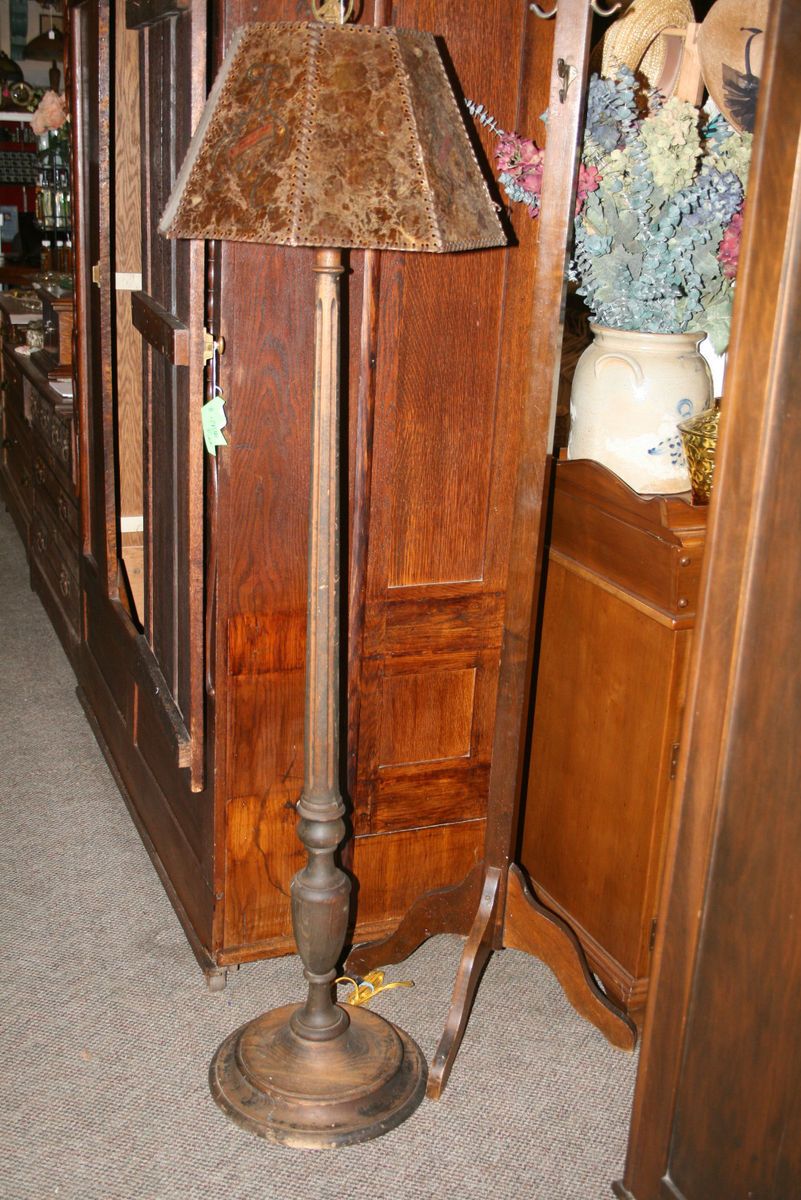 1890s Walnut floor lamp with Mica lamp shade