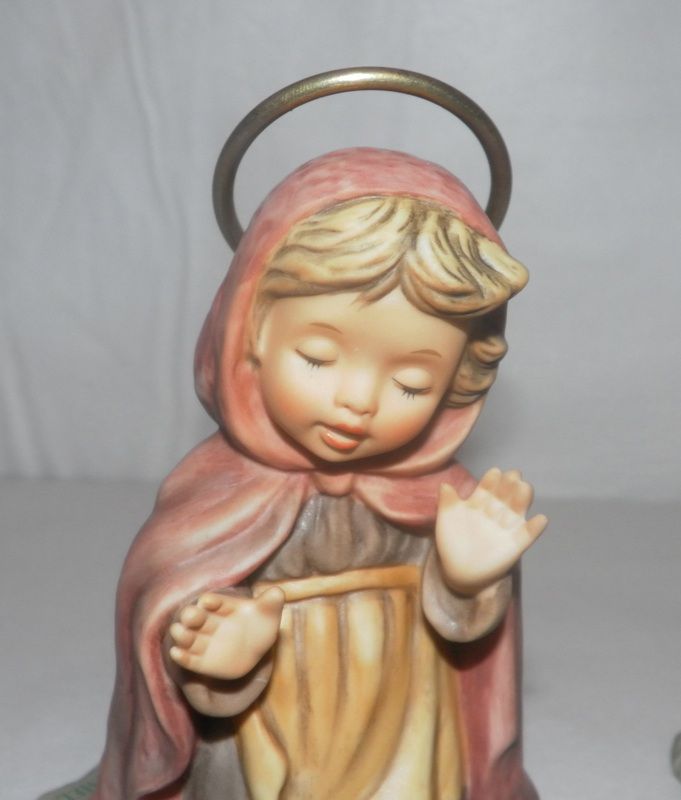 GOEBEL Berta Hummel NATIVITY BH 26 Mary JESUS Joseph FIGURINES