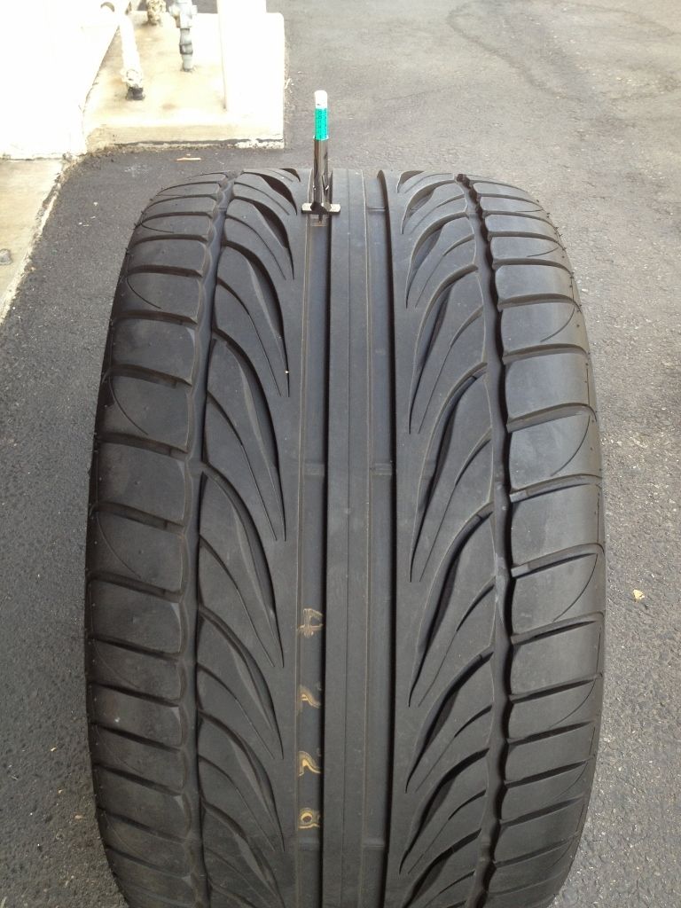 Falken FK 452 Tire 305 25 ZR20 Excellent Condition