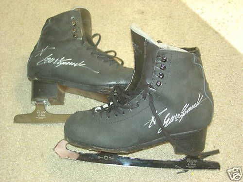 Evan Lysacek World Champion Autographed Graf Figure Skates 09 COA