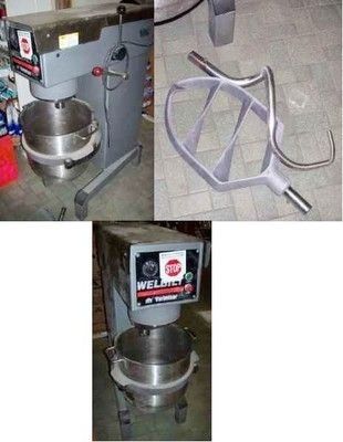  Welbilt Model W 40 Commercial Dough Mixer Includes Paddle, Hook, Bowl