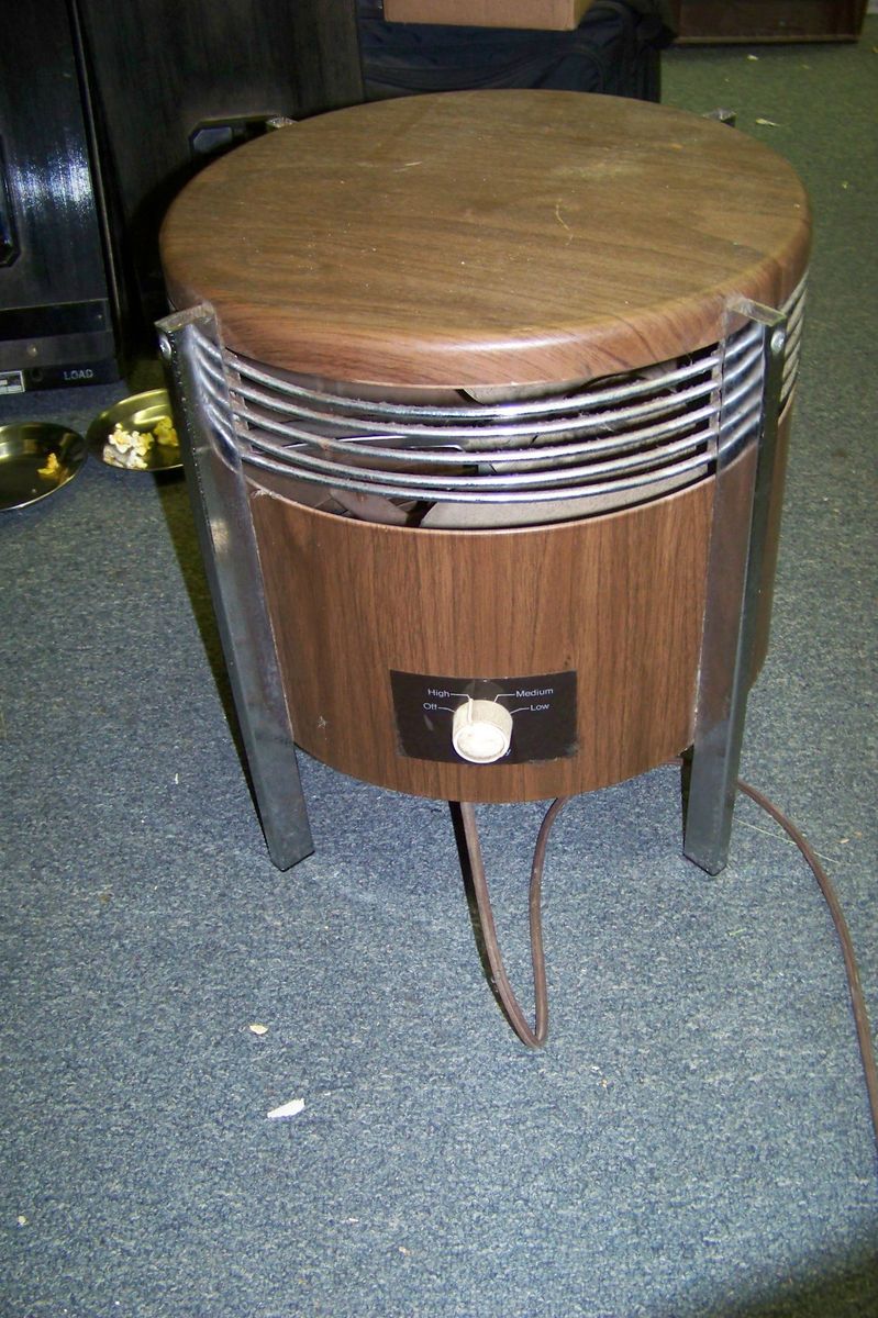   Brown Metal Hassock Floor Model Foot Stool Fan 3 Speed