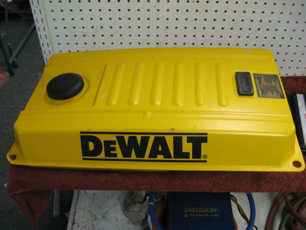  Dewalt DG6300B Generator Gas Tank