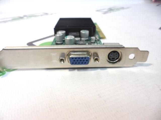 NVIDIA GeForce MX420 64MB AGP VGA Video Graphics Card Dell 5H175