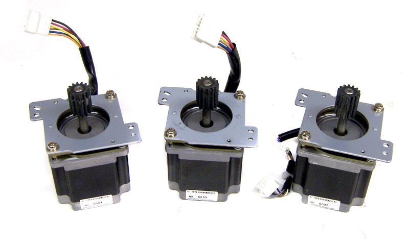 Lot 3 Japan Servo KH56 Stepper Motors KH56KM2U131 New