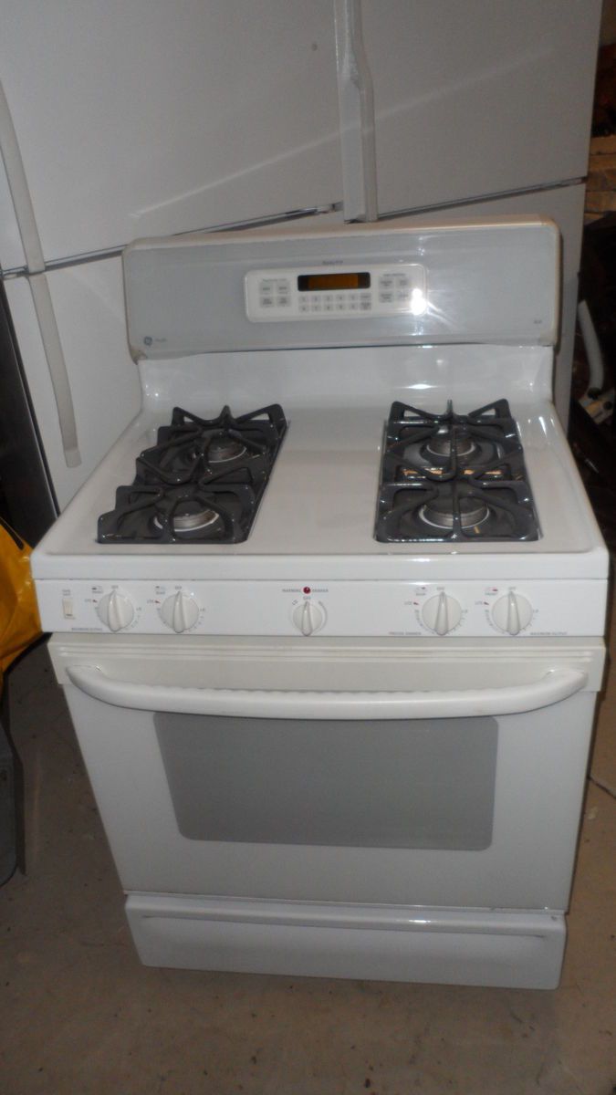  GE Spectra Stove w Warming Drawer