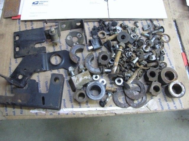 John Deere 240 245 260 265 285 320 Tractor Parts Lot Hardware WOW H617