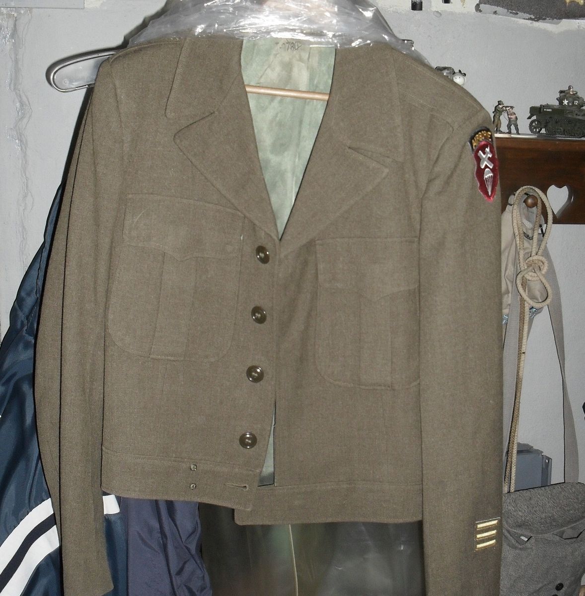 GI OD Wool Uniform IKE Jacket Size 38R, with Airborne Patch