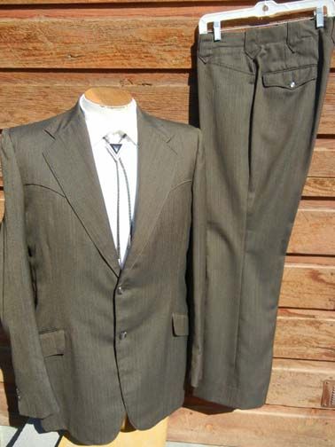 Vintage Late 1960s GROSS Pinstripe Western Suit 42L 35x31   Classy