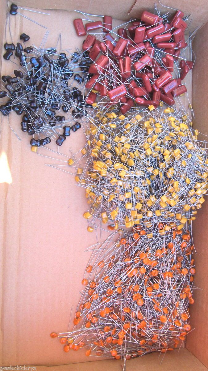 HUGE lot over 1500 capacitors 4 types