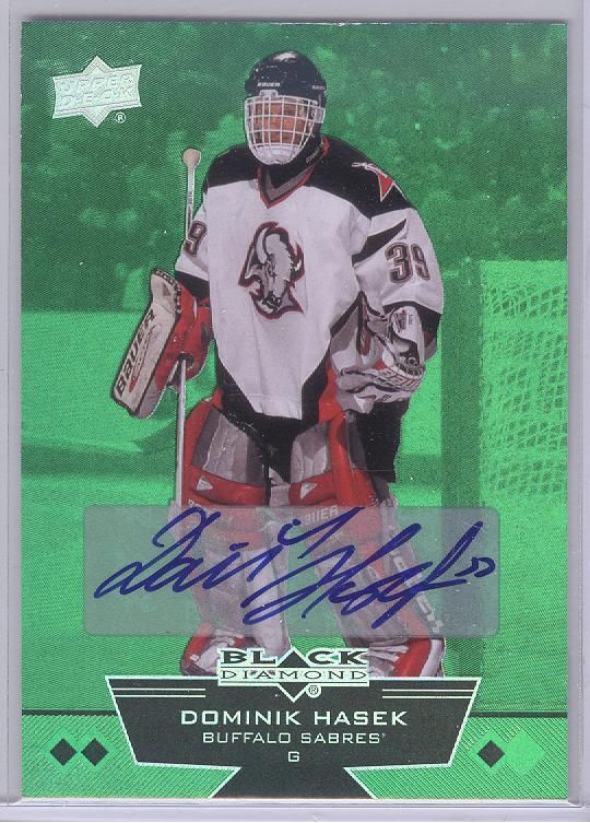 Dominik Hasek 2012/13 Black Diamond Emerald Autograph 08/10