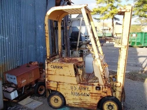 Clark Forklift for Parts Scrap