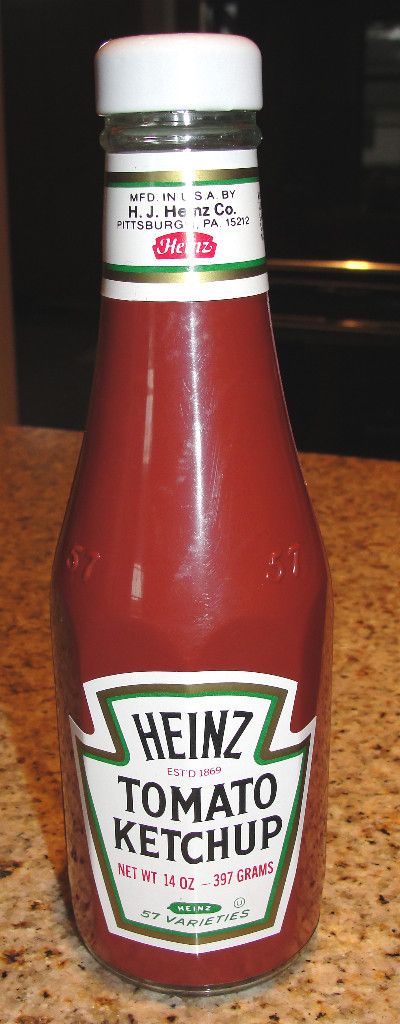 HEINZ 57 TOMATO KETCHUP BOTTLE AM TRANSISTOR RADIO VINTAGE MINT