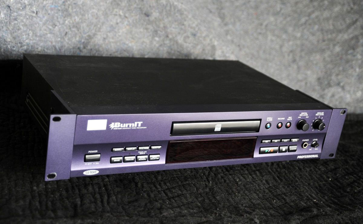  HHB Burnit CDR 830 CD Recorder