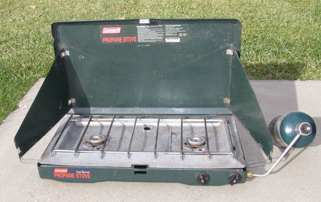 Coleman Model 5430B700 Two Burner Propane Camp Stove 04 99