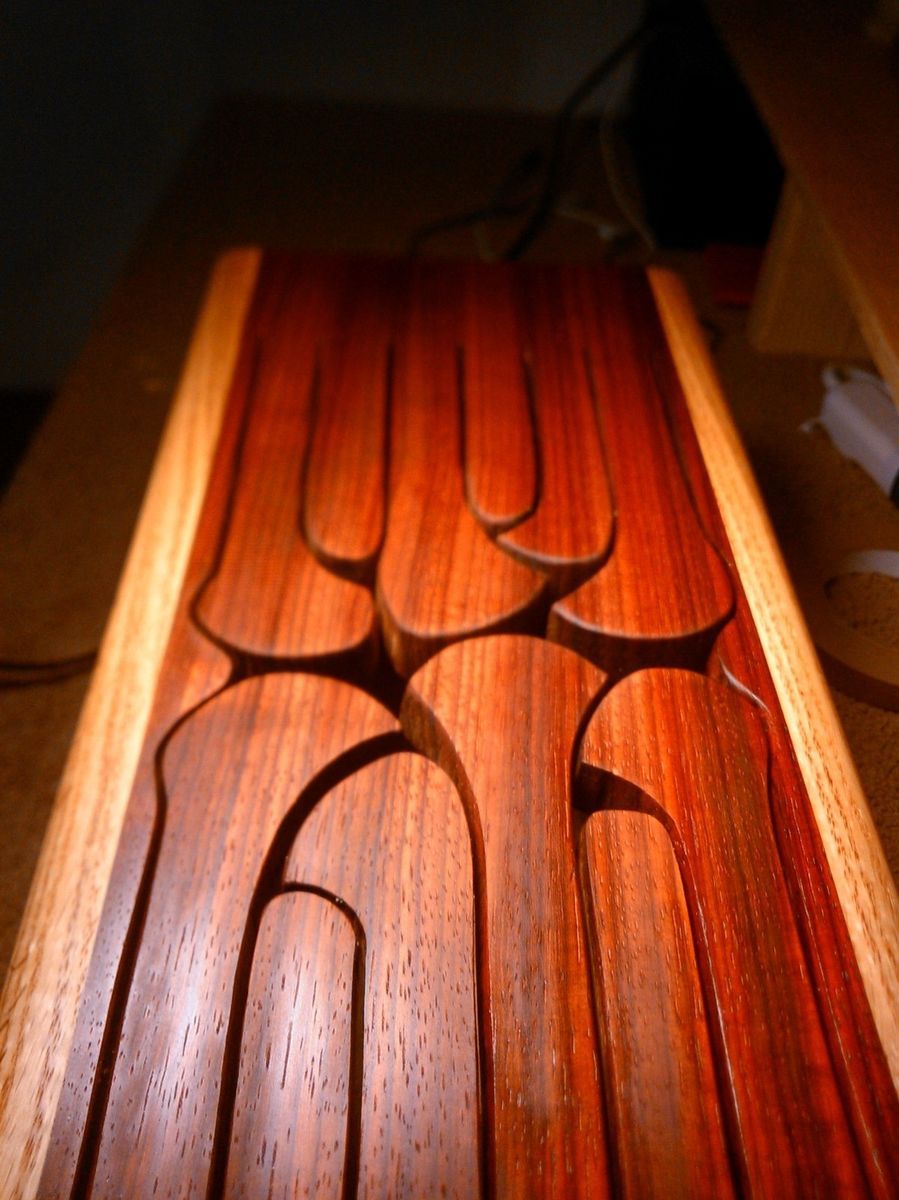 African Padauk Tongue Drum by Iseman Instruments