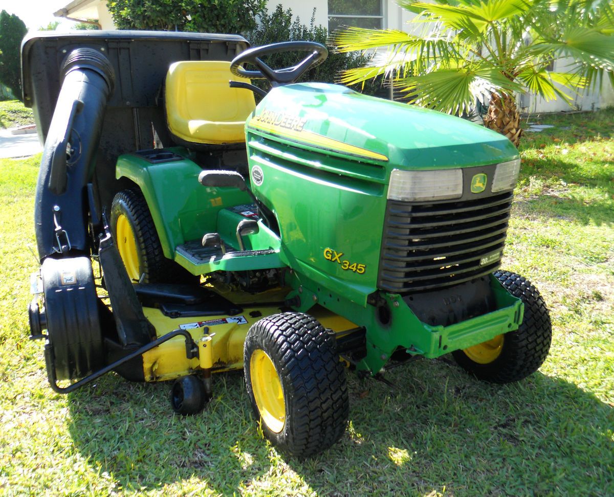 John Deere Lawn Tractor GX345