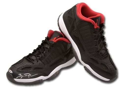 Michael Jordan Hand Signed Authentic Nike 11's Shoes UDA  