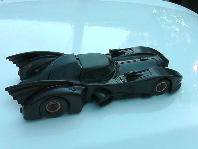 1990 THE DARK KNIGHT BATMAN BATMOBILE LOOSE KEENER BATMAN NOT INCLUDED