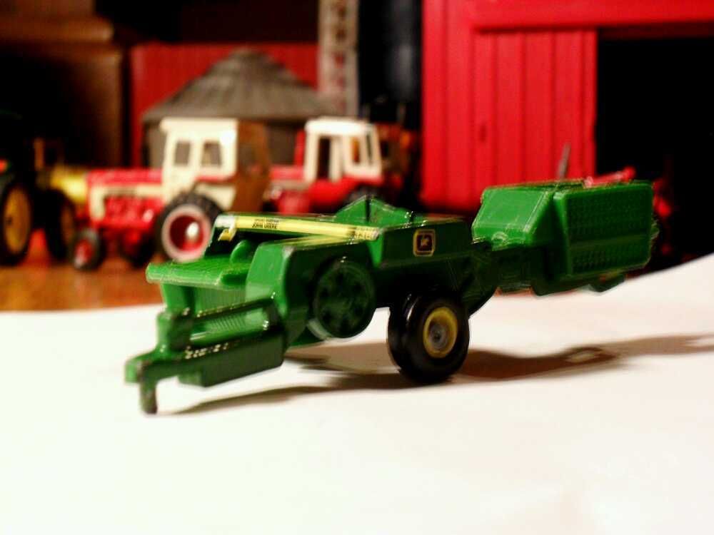 64 Ertl 338 John Deere Farm Toy Hay Square Baler Tractor Impliment