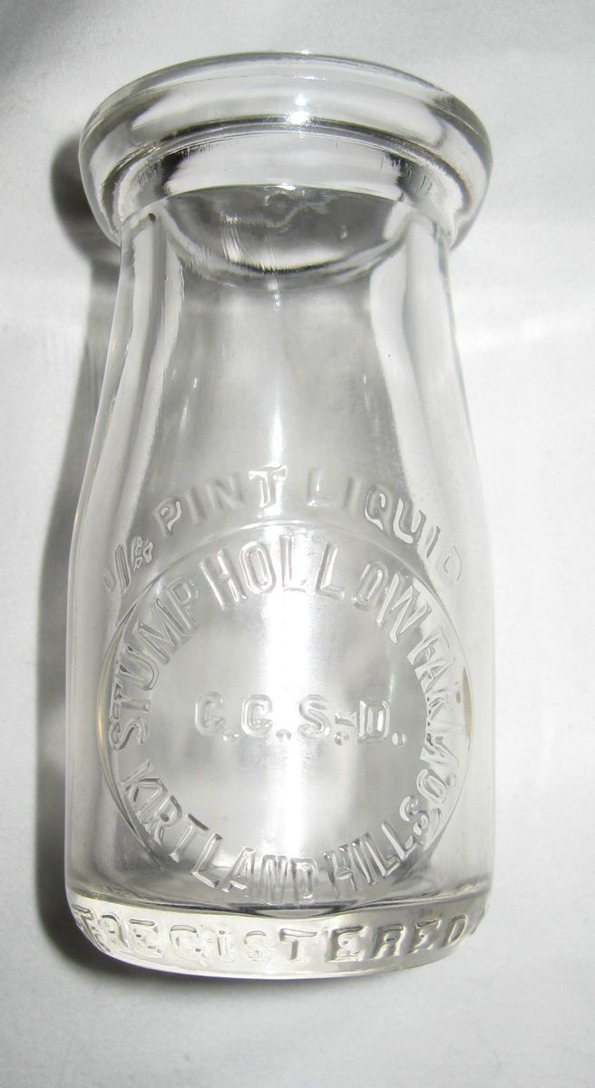 Embossed Milk Bottle Stump Hollow Farms Kirtland Hills Ohio