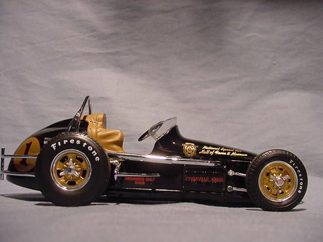 KNOXVILLE NATIONAL MEMBERS ONLY SPRINT CAR VINTAGE GMP 1 18 OPEN WHEEL