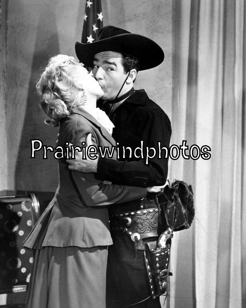 Al Lash Larue King of the Bullwhip cowboy Kissing Romantic Photo