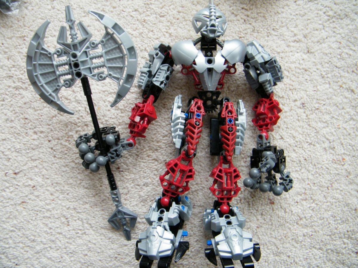 Lego Bionicle Assembled AXONN Tallish TITAN Figure Set 8733 100