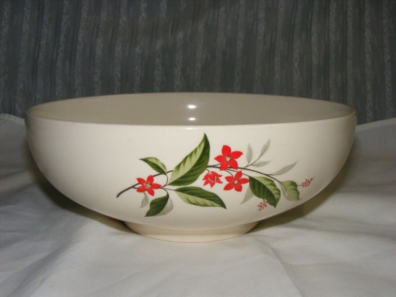 Vintage Universal Cambridge Large Mixing Bowl Wood Vine