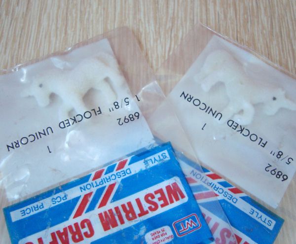 2x NOS Vintage Mini Unicorn Dollhouse Miniatures Flocked White Cupcake