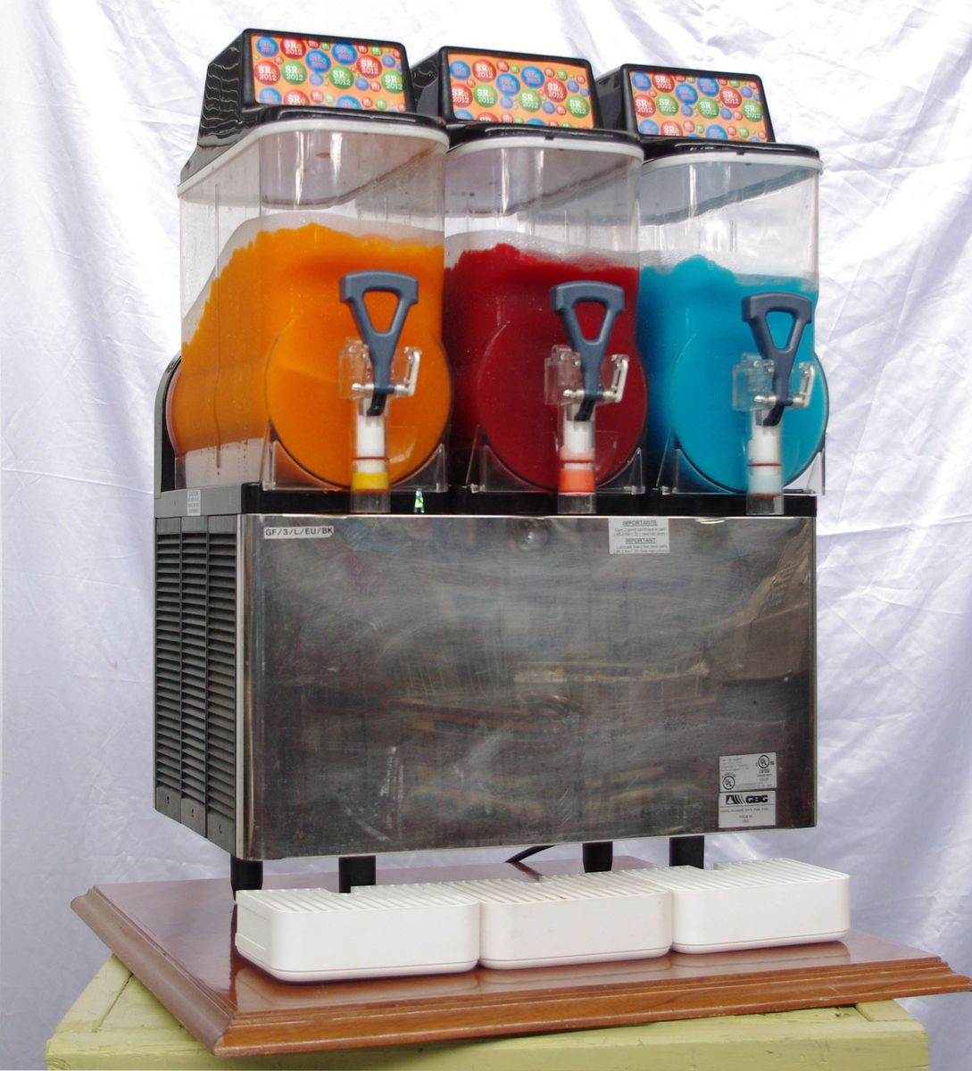 GBG 3 Bowl Granita Slush Margarita Machine