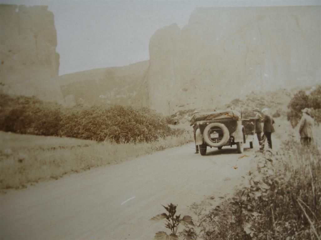 photo Garden of God Gateway Colorado Springs CO Car Automobile history