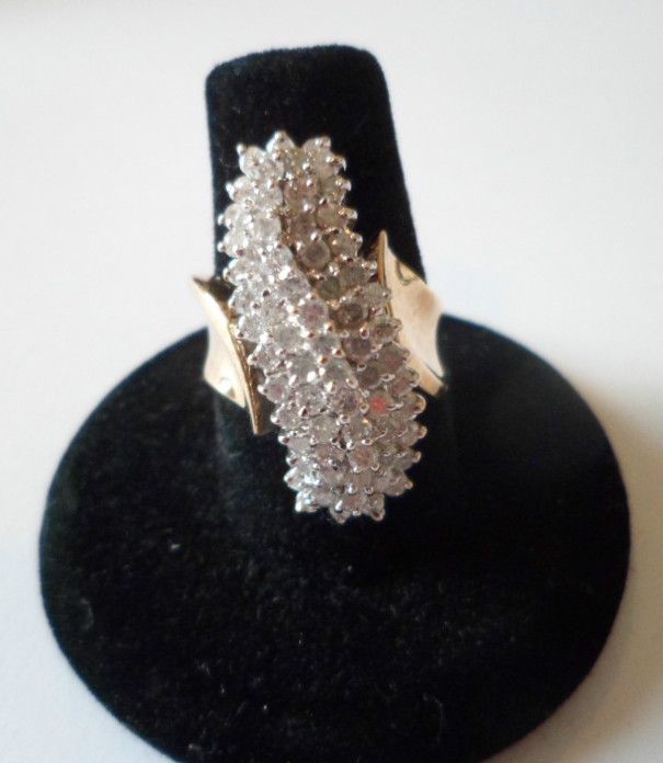 Beautiful 10k yellow gold 2 ct diamond cluster ring, vintage waterfall