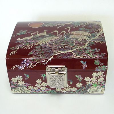  Pearl Mens Red Lacquer Wood Jewelry Treasure Keepsake Decorative Box
