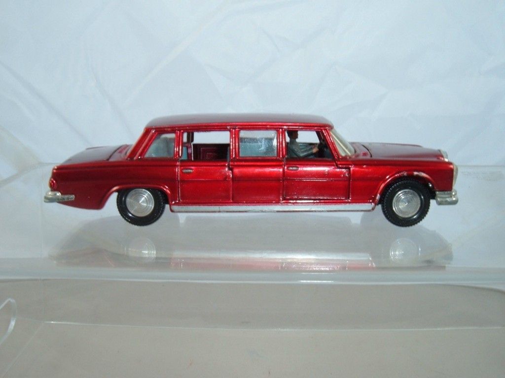 Dinky Toys 128 Mercedes Benz 600 Vintage See Photos