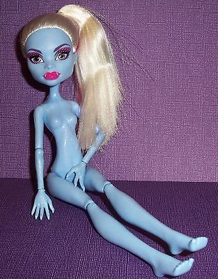 MONSTER HIGH DOT DEAD GORGEOUS ABBY BOMINABLE DOLL NEW HTF