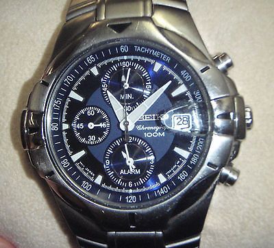 SEIKO 7T62 0GF0 CHRONOGRAPH WATCH 100m Water Resistant on PopScreen