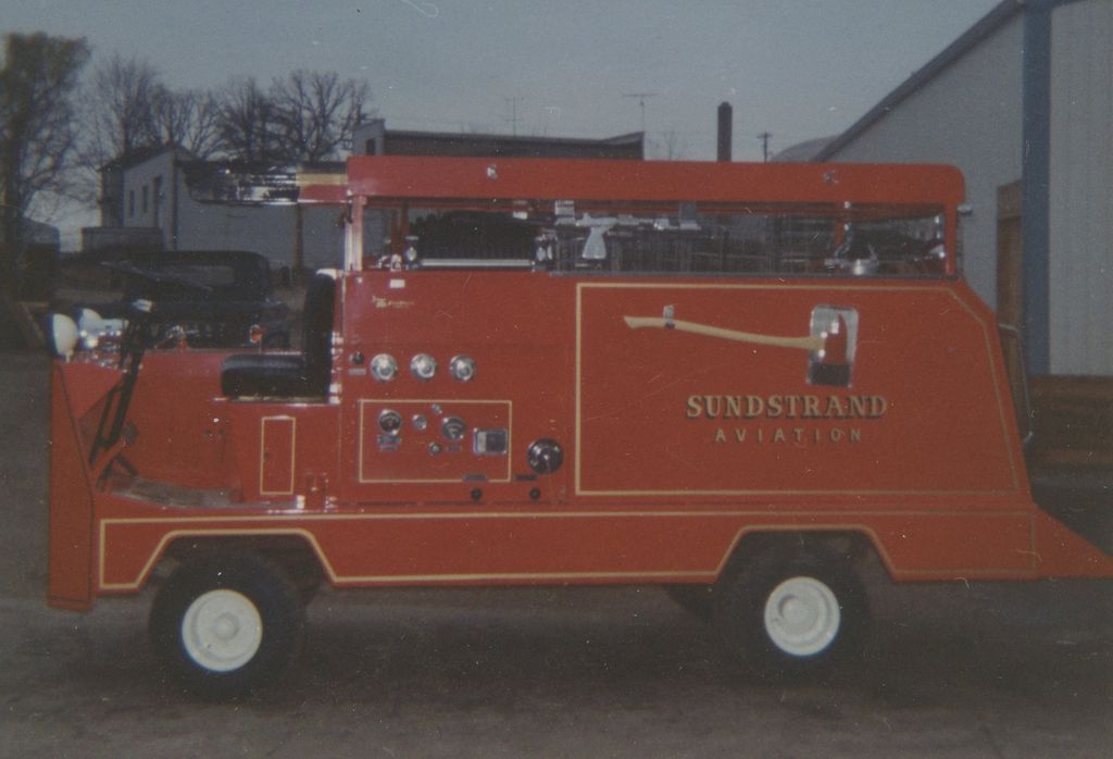 VINTAGE AMERICAN SUNDSTRAND AVIATION FIRE ENGINE AXE 1968 KODACOLOR