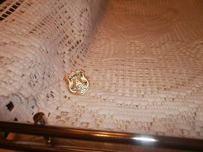 vintage RCMP GRC shield badge lapel Hat Pin