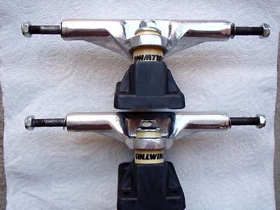 vintage skateboard trucks gullwing Street shadows 80s mint NOS