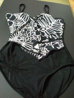 Black & White One Piece Swim Suit by It Figures ~ size 12