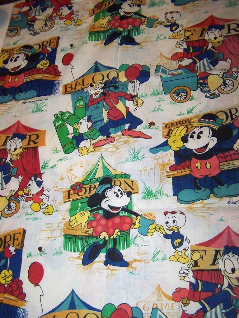 Vintage DISNEY MICKEY MOUSE Fabric DAFFY DUCK Curtain WINDOW PANEL