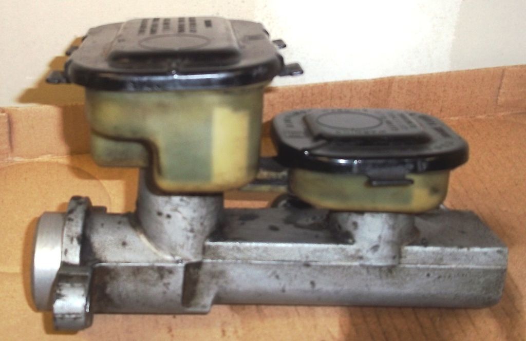 1990 CHEVY ASTRO VAN USED BRAKE CYLINDER