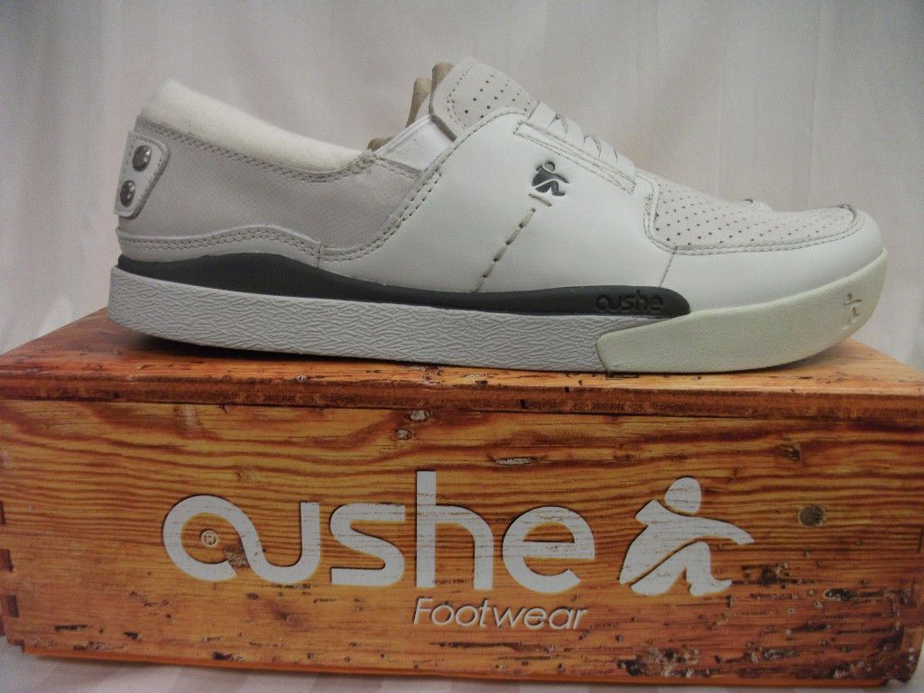 Cushe White Drift II Sneakers Leather & Suede NEW Size 7 #506F QC161